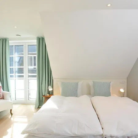 Luk Hues Casa de Férias